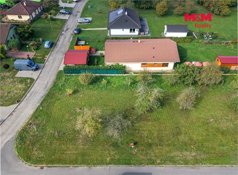 Prodej stavebního pozemku, 358 m² 2