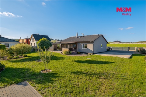Prodej rodinného domu, 90 m² 14