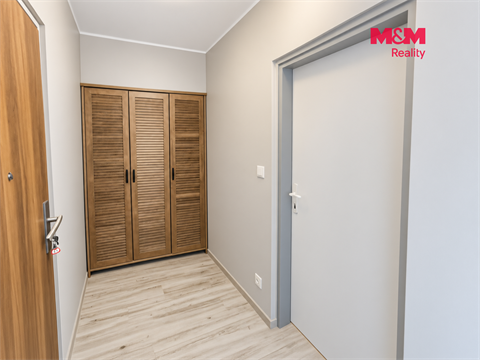 Pronájem bytu 1kk, 32 m² 8