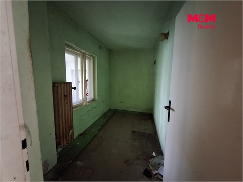 Prodej rodinného domu, 180 m² - 10