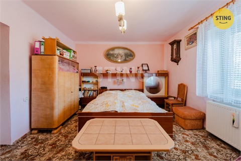 Prodej rodinného domu, 226 m² - 10