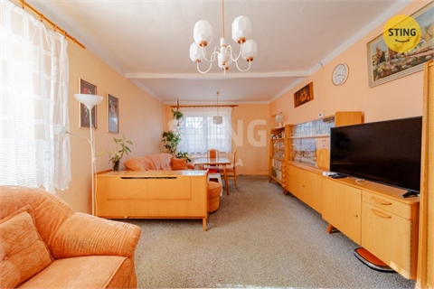 Prodej rodinného domu, 226 m² - 8