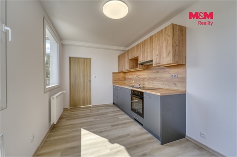 Pronájem bytu 1+1, 37 m² - 2