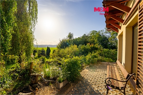Prodej rodinného domu, 204 m² 0