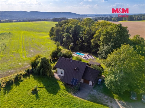 Prodej rodinného domu, 204 m² 2