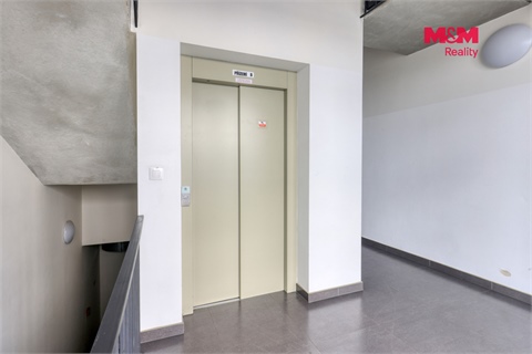 Pronájem bytu 2kk, 70 m² 10