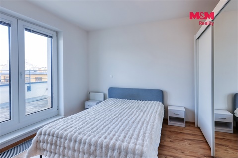 Pronájem bytu 2kk, 70 m² - 0