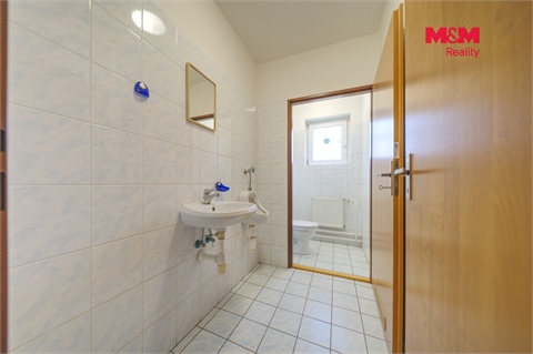 Prodej obchodních prostor, 483 m² - 22