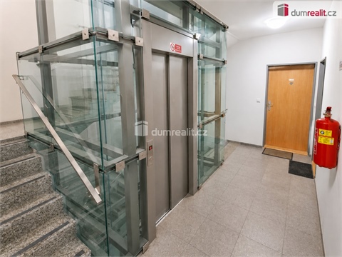 Pronájem garáže, 14 m² 6