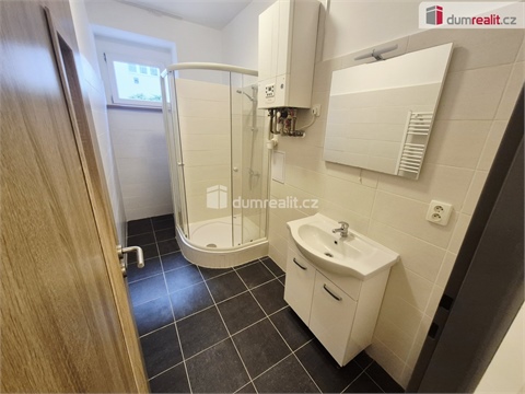 Pronájem bytu 2kk, 60 m² 0