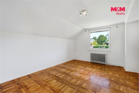 Prodej rodinného domu, 240 m² 6
