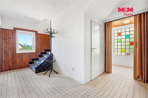 Prodej rodinného domu, 240 m² - 18