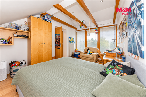 Prodej rodinného domu, 179 m² 10