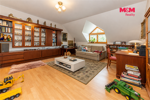 Prodej rodinného domu, 179 m² 4