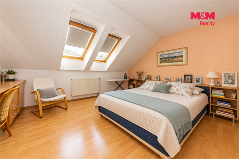 Prodej rodinného domu, 179 m² 2