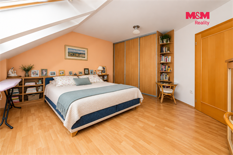 Prodej rodinného domu, 179 m² - 12