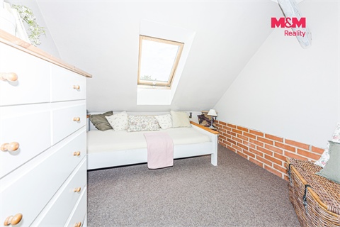 Prodej rodinného domu, 185 m² - 10