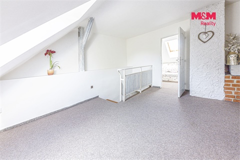 Prodej rodinného domu, 185 m² 8
