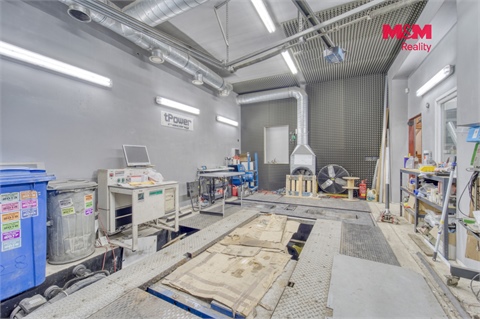 Prodej rodinného domu, 189 m² - 10