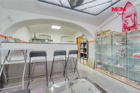 Prodej rodinného domu, 189 m² 14