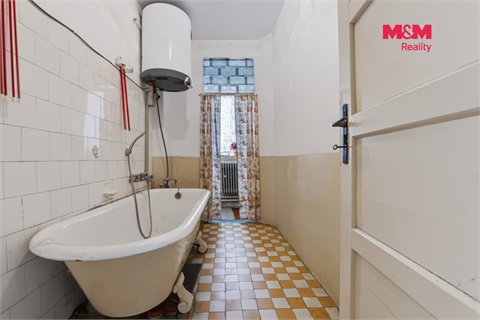 Prodej rodinného domu, 169 m² - 6