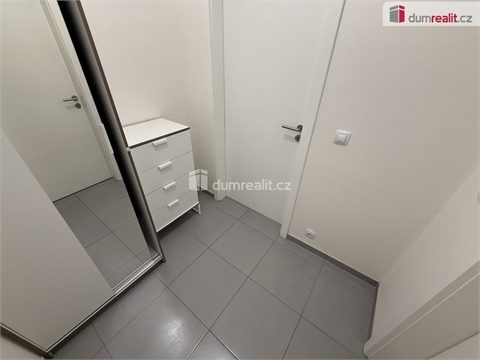 Pronájem bytu 1kk, 25 m² 6