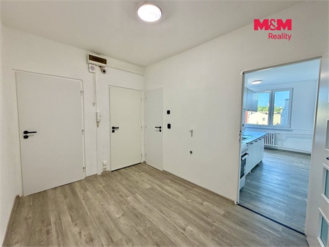 Prodej bytu 3+1, 80 m² - 12