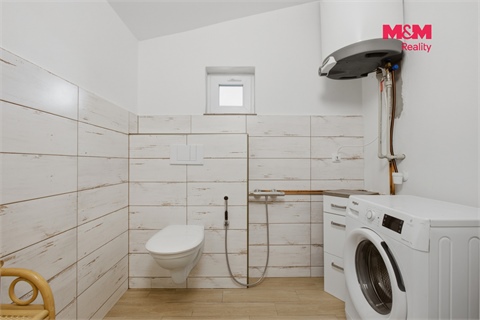 Prodej rodinného domu, 90 m² 14