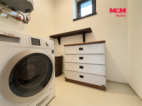 Prodej rodinného domu, 93 m² 8