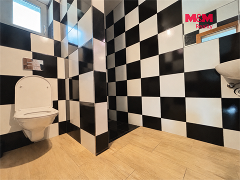 Prodej rodinného domu, 93 m² - 8