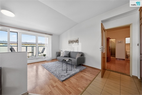 Pronájem bytu 2kk, 58 m² - 2