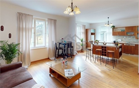 Prodej rodinného domu, 240 m² - 4