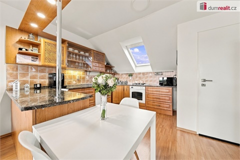 Prodej bytu 3kk, 70 m² - 4