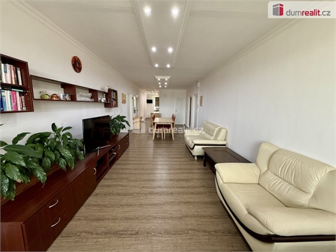 Prodej bytu 4kk, 126 m² 2