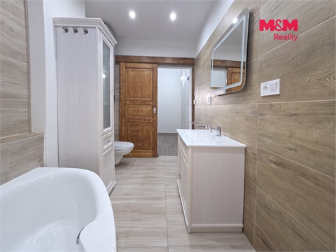 Pronájem bytu 3kk, 70 m² 2