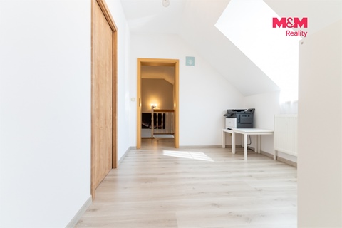 Prodej rodinného domu, 134 m² - 10