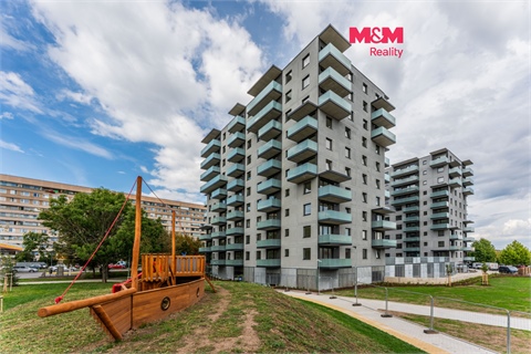 Prodej bytu 4kk, 107 m² 0