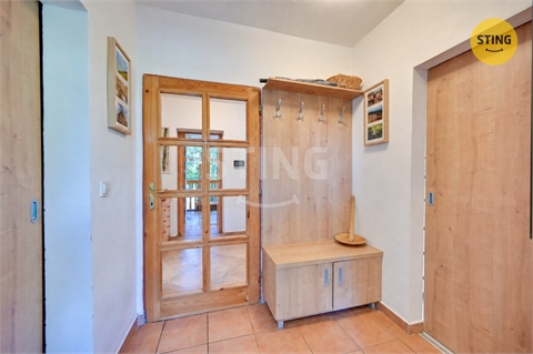 Prodej rodinného domu, 250 m² - 10