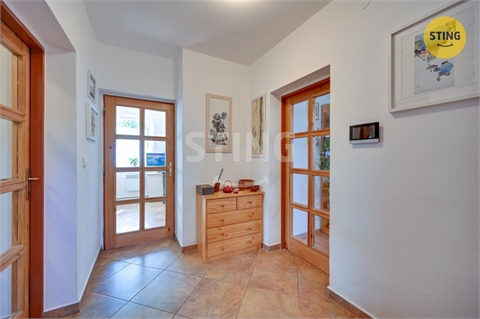 Prodej rodinného domu, 250 m² - 12