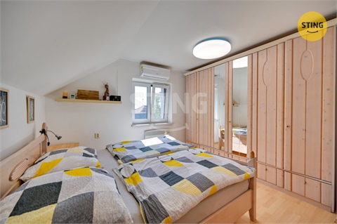 Prodej rodinného domu, 250 m² - 20