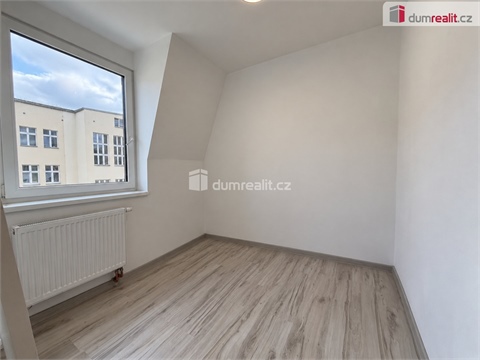 Pronájem bytu 2kk, 27 m² - 2