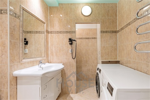 Prodej bytu 4kk, 106 m² - 12