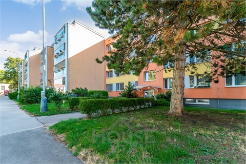 Prodej bytu 4kk, 106 m² - 24