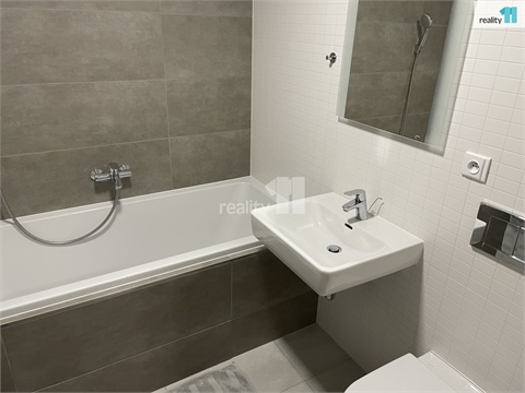Pronájem bytu 2kk, 46 m² 8