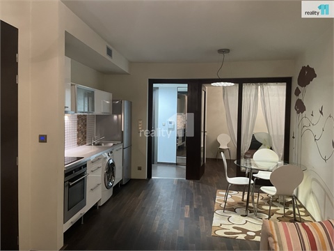 Pronájem bytu 2kk, 46 m² - 2