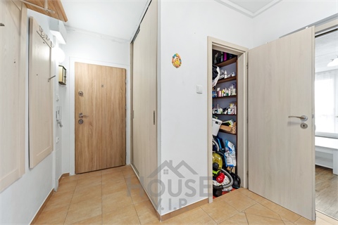 Prodej bytu 3kk, 86 m² - 14