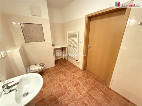 Pronájem bytu 2kk, 70 m² - 4
