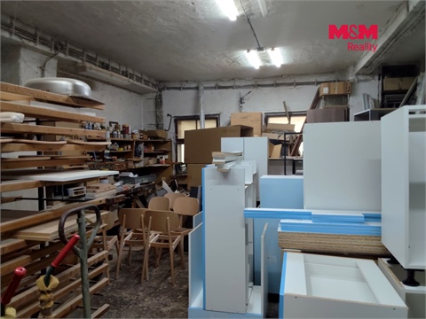 Prodej výrobního objektu, 229 m² 10