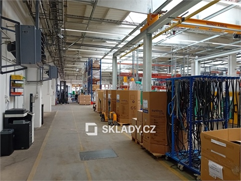 Pronájem skladu / haly, 4 000 m² 6