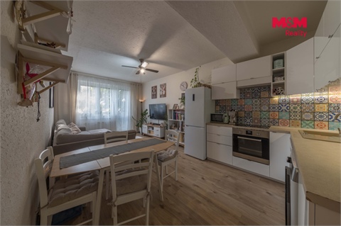 Prodej bytu 2+1, 53 m² - 0